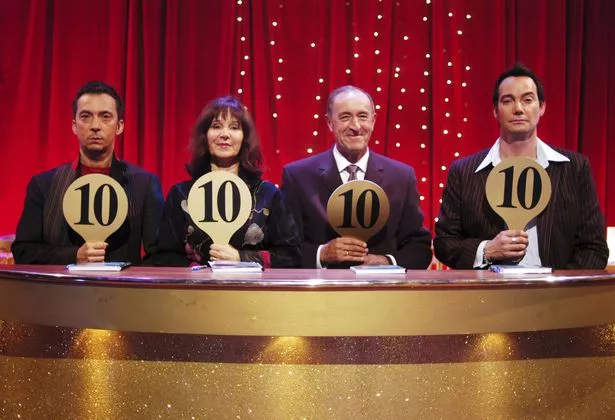 4tLen was an original judge on Strictly