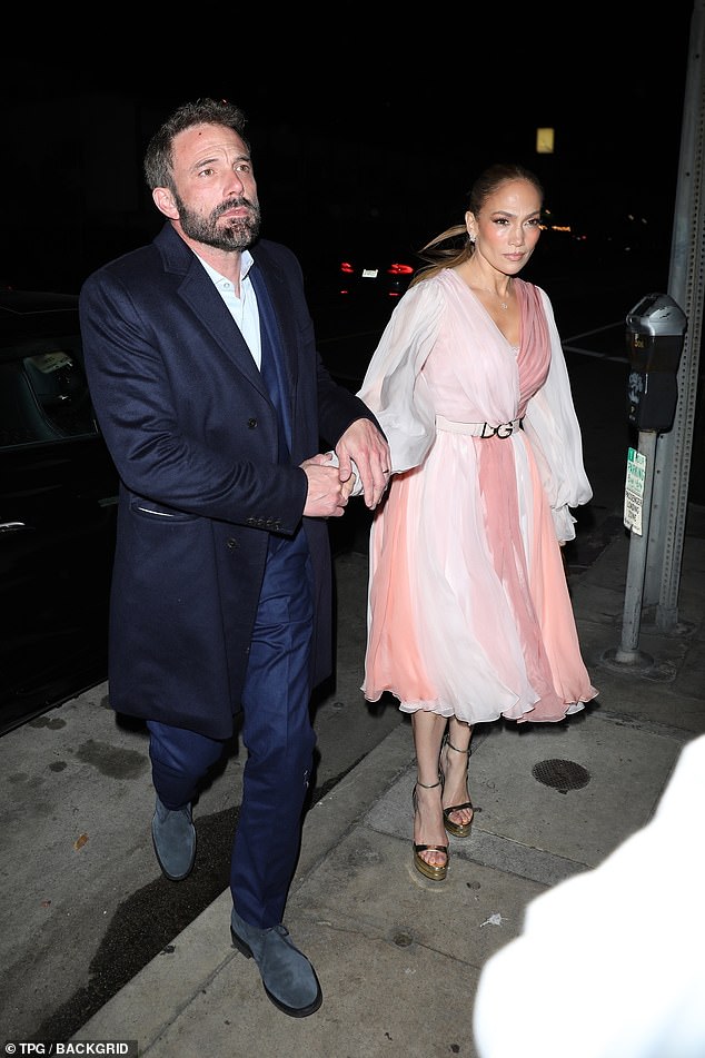 4TThe celebrity pair was seen holding hands as they made their way to Giorgio Baldi in Santa Monica, California Tuesday evening to celebrate the romantic holiday