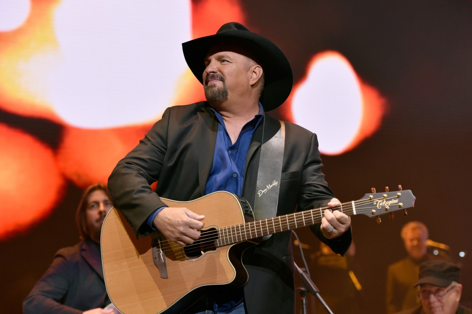 Garth Brooks Announces New 'Plus One' Las Vegas Residency